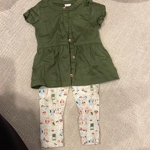 Carters short sleeve tunic and legging set size 12m